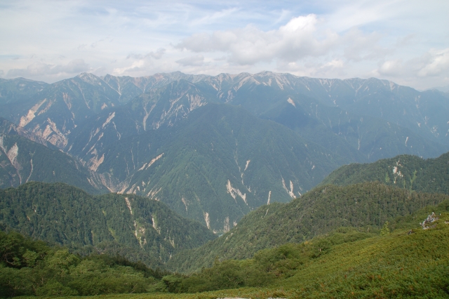 View of Mt. Washiba area from Enzanso Cottage.