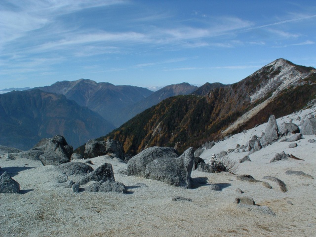 Mt. Senjougatake and Mt. Kan-nondak