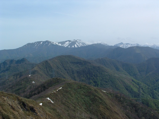 The view of Mt. Tairappyou and Mt. Sennokura.