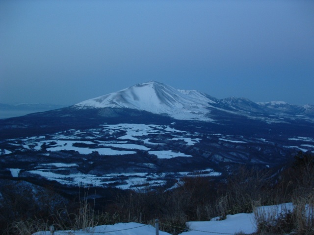 Mt. Asama of the break of day.